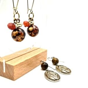 2 Pair Handmade Beaded Earrings Brown Gold Acrylic and Tigers Eye w/ Silver Tone